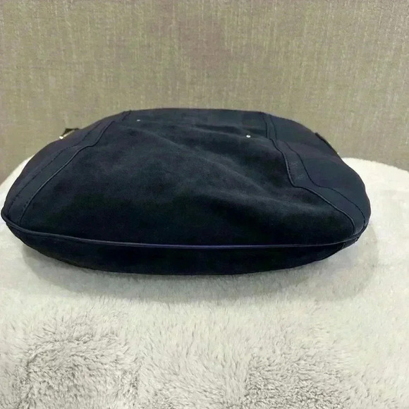 Timeless B Makowsky Giamma00 Blue Suede Leather Hobo Shoulder Handbag Purse - Picture 4 of 8